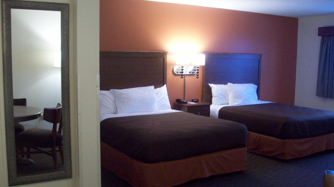 Americinn By Wyndham Silver City Esterno foto